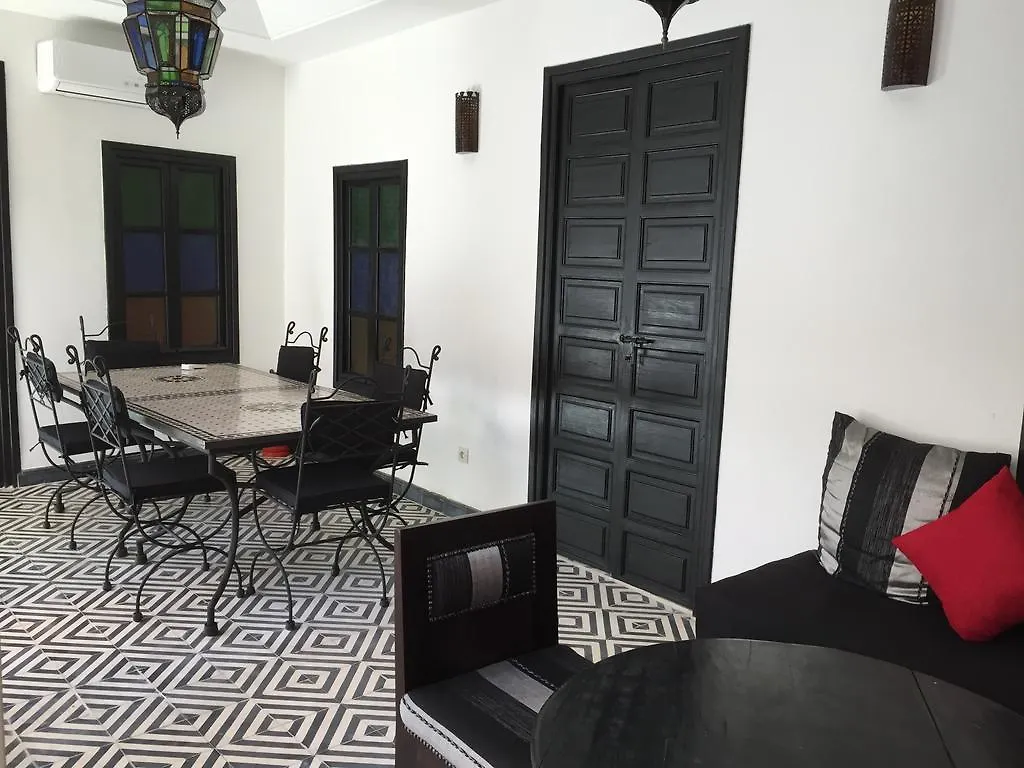 Riad Miliana Marrakesh Pensión